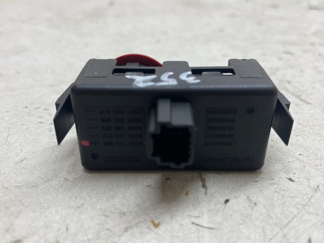 bontott RENAULT MODUS Vészvillogó Kapcsoló