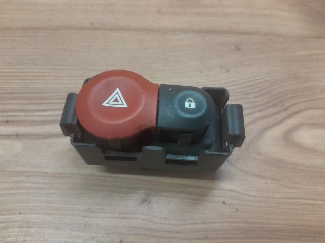 bontott RENAULT MODUS Vészvillogó Kapcsoló