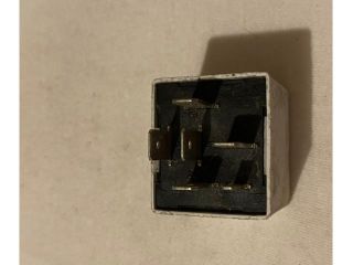 bontott RENAULT SAFRANE Relé