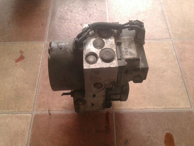 bontott RENAULT SCÉNIC I ABS Kocka