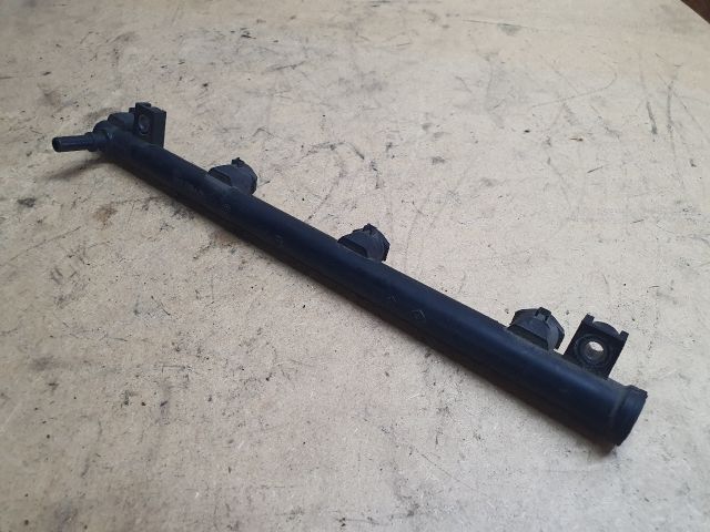 bontott RENAULT SCÉNIC I Közösnyomócső