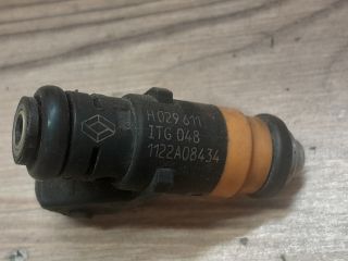 bontott RENAULT SCÉNIC I Porlasztó (1 db)