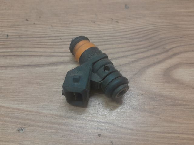 bontott RENAULT SCÉNIC I Porlasztó (1 db)