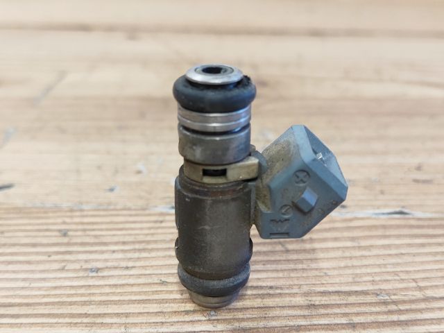 bontott RENAULT SCÉNIC I Porlasztó (1 db)