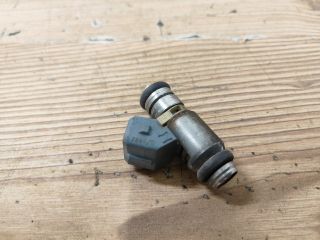 bontott RENAULT SCÉNIC I Porlasztó (1 db)