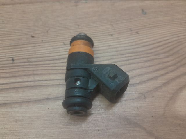 bontott RENAULT SCÉNIC I Porlasztó (1 db)