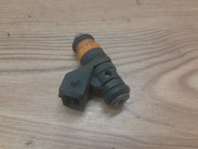 bontott RENAULT SCÉNIC I Porlasztó (1 db)