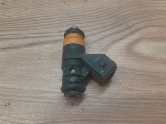 bontott RENAULT SCÉNIC I Porlasztó (1 db)