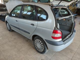 bontott RENAULT SCÉNIC I Bal hátsó Féknyereg Munkahengerrel