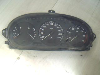 bontott RENAULT SCÉNIC I Kilométeróra