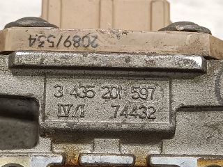 bontott RENAULT SCÉNIC I Központi Injektor