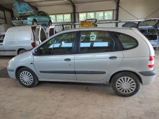 bontott RENAULT SCÉNIC I Tank