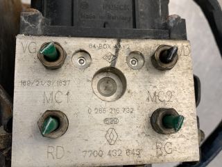 bontott RENAULT SCÉNIC I ABS Kocka