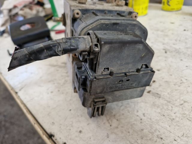 bontott RENAULT SCÉNIC I ABS Kocka