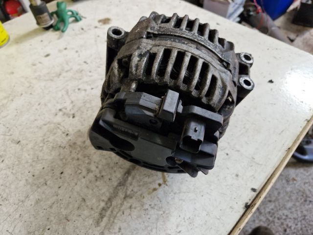 bontott RENAULT SCÉNIC I Generátor