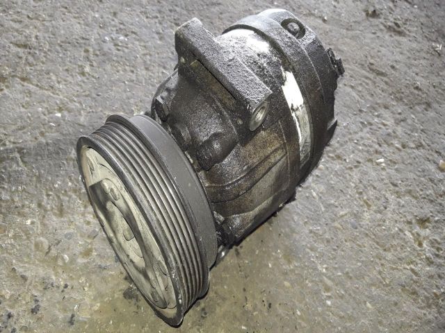 bontott RENAULT SCÉNIC I Klímakompresszor