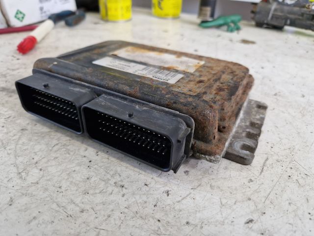 bontott RENAULT SCÉNIC I Motorvezérlő