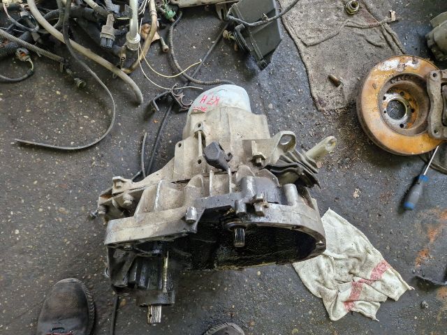 bontott RENAULT SCÉNIC I Váltó (Mechanikus)