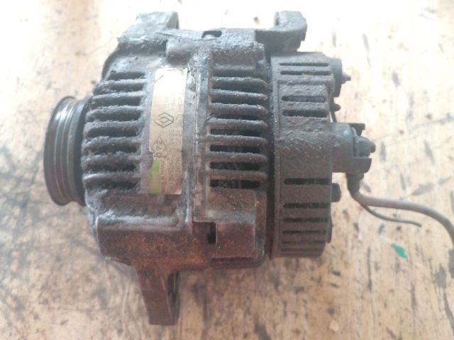 bontott RENAULT SCÉNIC I Generátor
