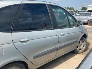 bontott RENAULT SCÉNIC I Jobb első Gólyaláb (Lengécsillapító, Rugó)