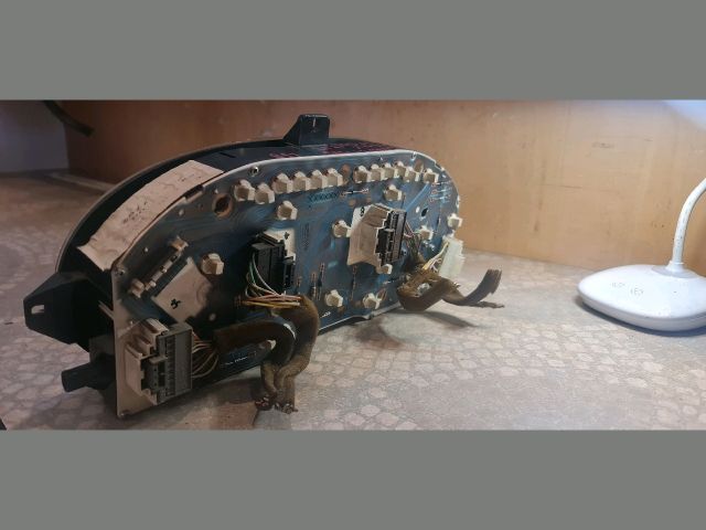 bontott RENAULT SCÉNIC I Kilométeróra