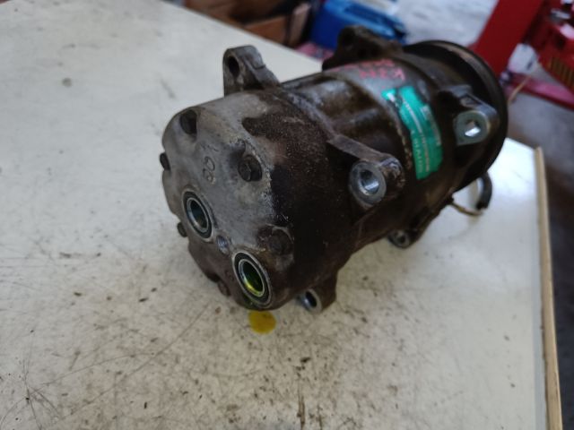 bontott RENAULT SCÉNIC I Klímakompresszor