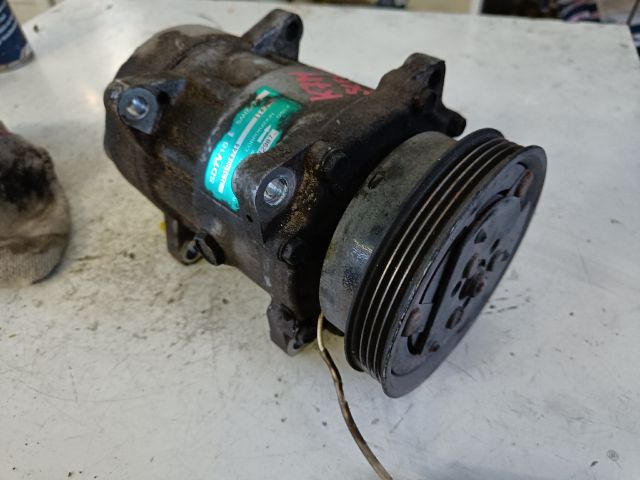 bontott RENAULT SCÉNIC I Klímakompresszor