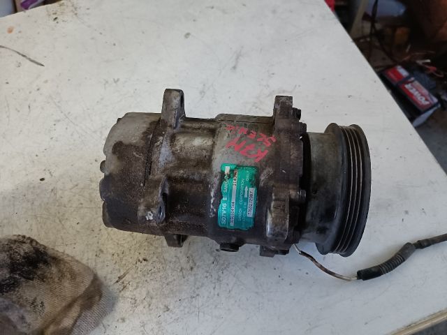 bontott RENAULT SCÉNIC I Klímakompresszor