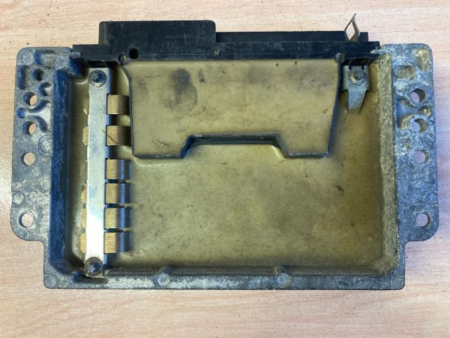 bontott RENAULT SCÉNIC I Motorvezérlő