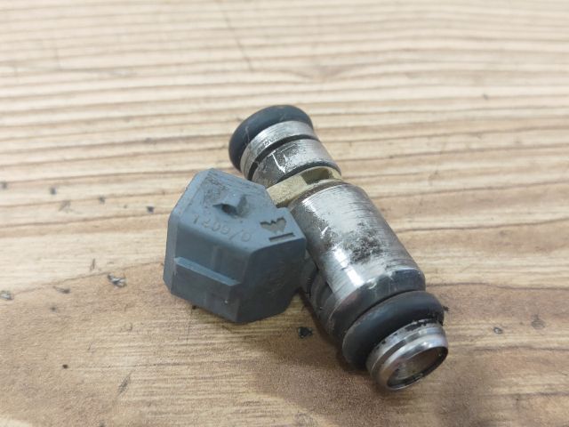 bontott RENAULT SCÉNIC I Porlasztó (1 db)