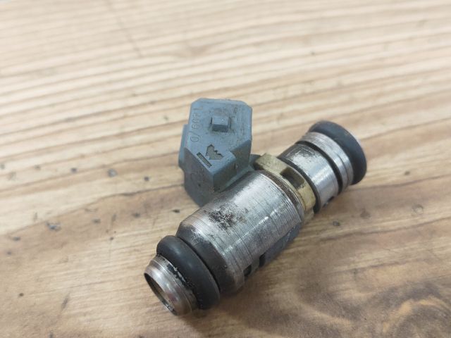 bontott RENAULT SCÉNIC I Porlasztó (1 db)