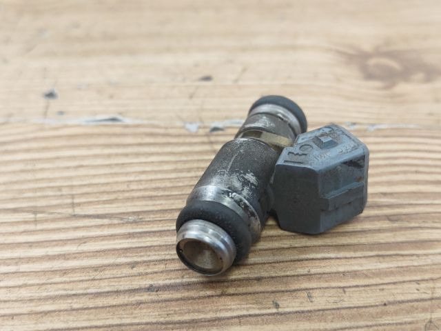 bontott RENAULT SCÉNIC I Porlasztó (1 db)