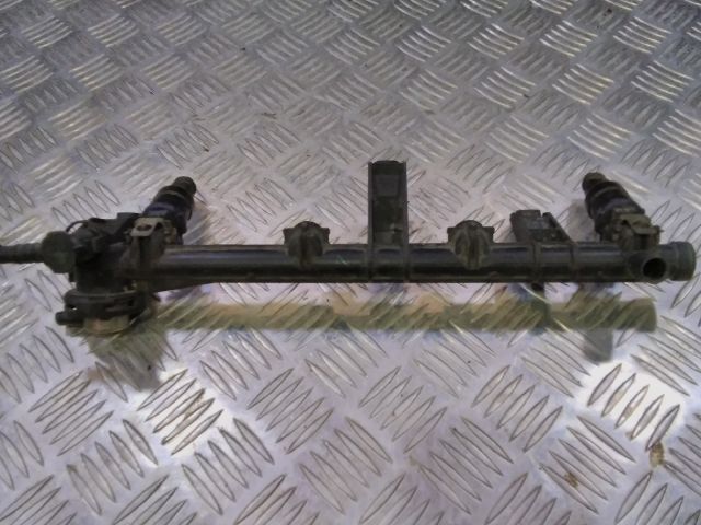 bontott RENAULT SCÉNIC I Porlasztó Sor / Híd