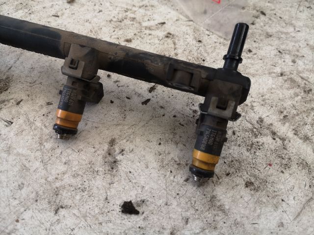 bontott RENAULT SCÉNIC I Porlasztó Sor / Híd