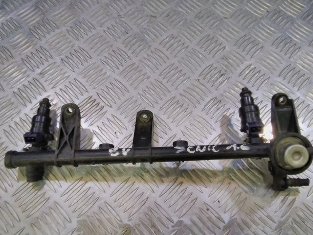 bontott RENAULT SCÉNIC I Porlasztó Sor / Híd