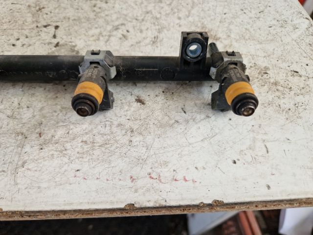 bontott RENAULT SCÉNIC I Porlasztó Sor / Híd