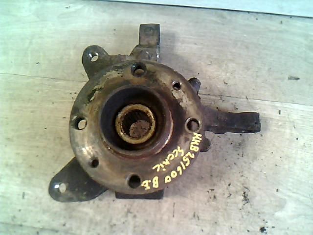 bontott RENAULT SCÉNIC I Bal első Csonkállvány Kerékaggyal