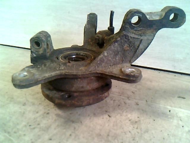 bontott RENAULT SCÉNIC I Bal első Csonkállvány Kerékaggyal