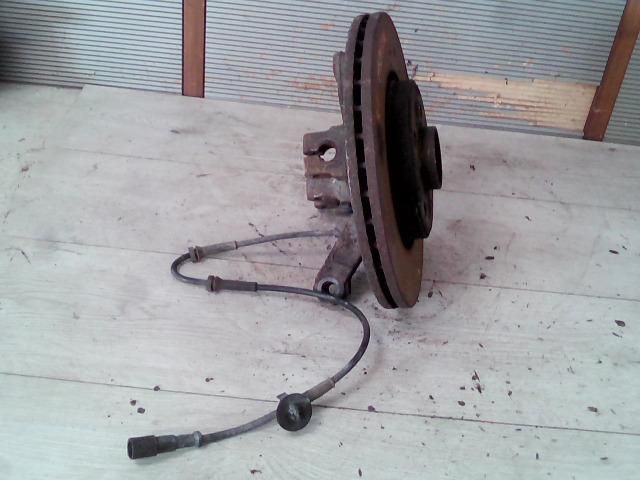 bontott RENAULT SCÉNIC I Bal első Csonkállvány Kerékaggyal