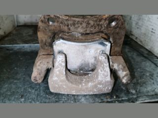 bontott RENAULT SCÉNIC I Bal hátsó Féknyereg Munkahengerrel