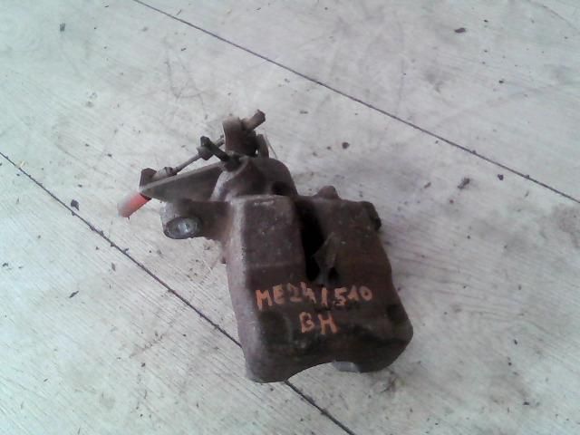 bontott RENAULT SCÉNIC I Bal hátsó Féknyereg Munkahengerrel