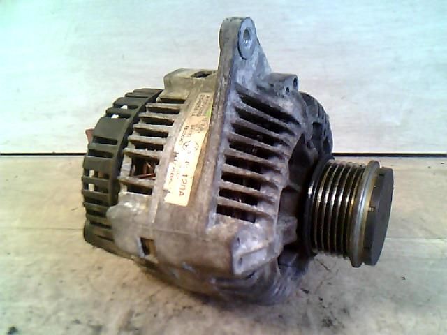 bontott RENAULT SCÉNIC I Generátor