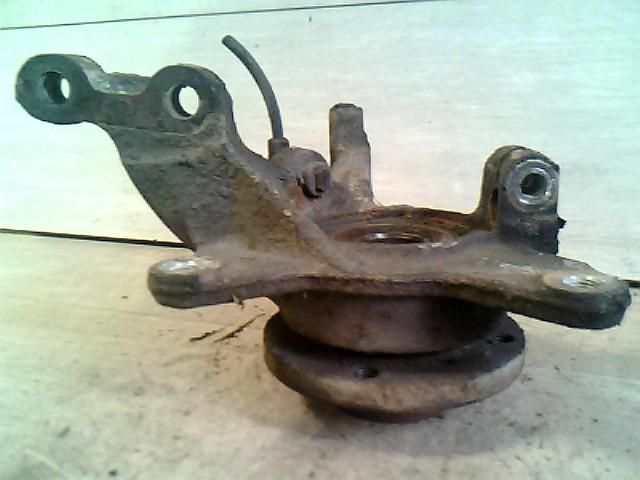 bontott RENAULT SCÉNIC I Jobb első Csonkállvány Kerékaggyal