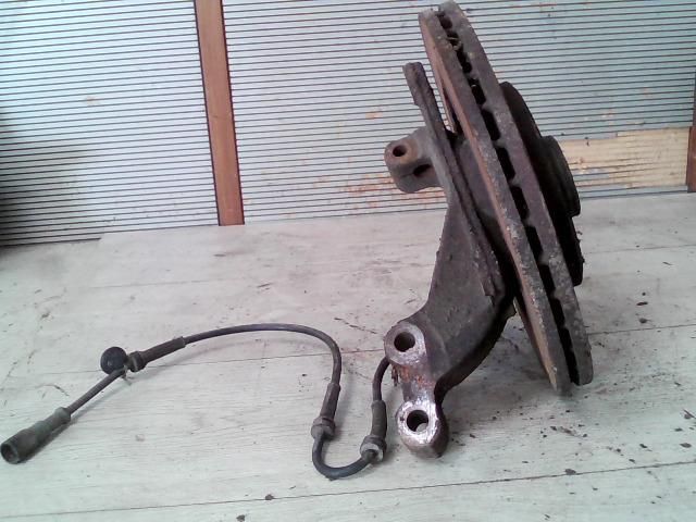 bontott RENAULT SCÉNIC I Jobb első Csonkállvány Kerékaggyal