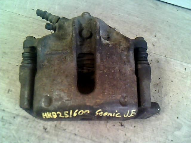 bontott RENAULT SCÉNIC I Jobb első Féknyereg Munkahengerrel