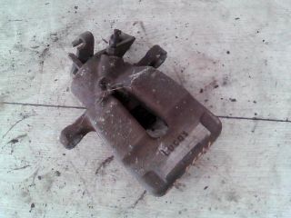 bontott RENAULT SCÉNIC I Jobb hátsó Féknyereg Munkahengerrel