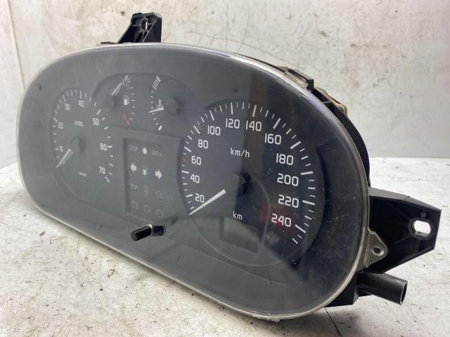 bontott RENAULT SCÉNIC I Kilométeróra