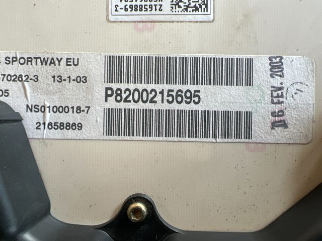 bontott RENAULT SCÉNIC I Kilométeróra