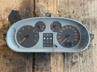 bontott RENAULT SCÉNIC I Kilométeróra