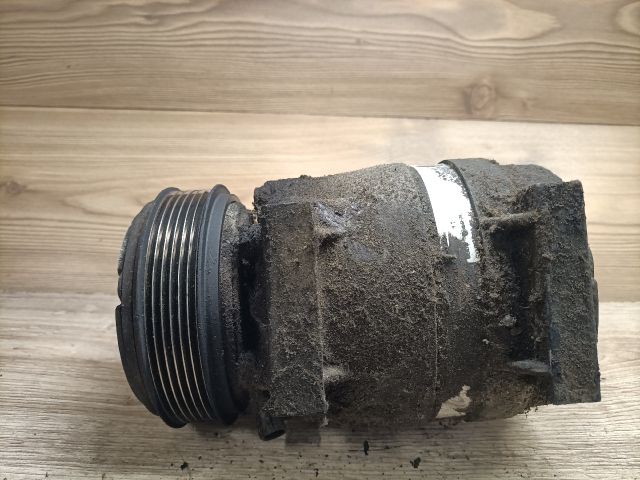 bontott RENAULT SCÉNIC I Klímakompresszor